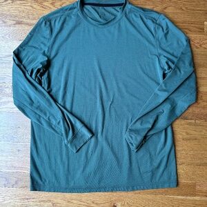 Lululemon License to Train - Large, Relaxed Fit, Long Sleeve T-Shirt